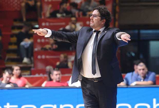 Тринкијери: Срамота од суђења, пустите да се игра!